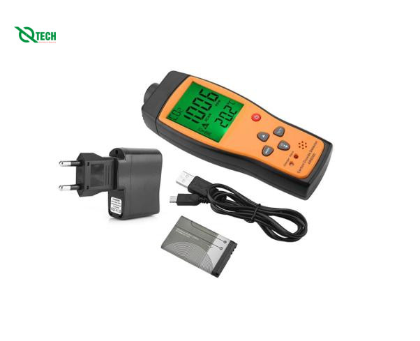 Máy đo khí CO2 Smart sensor AR8200 (350 ~ 9999PPM; ± (30PPM + 5% rdg)