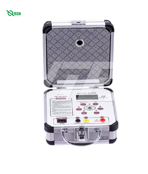 Thiết bị đo điện trở cách điện Wuhan HT2671 (500~2500V; 0~19990MΩ)