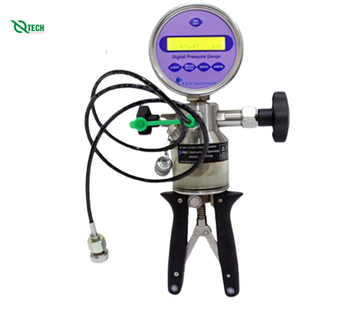 Bộ hiệu chuẩn máy đo áp suất R&D Instruments DPGCK - 700 (0~700 bar ; 0.1%)