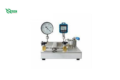 Thiết bị hiệu chuẩn áp suất R&D Instruments APCK 400 (Thủy lực, 0~400 bar; 0.25%)