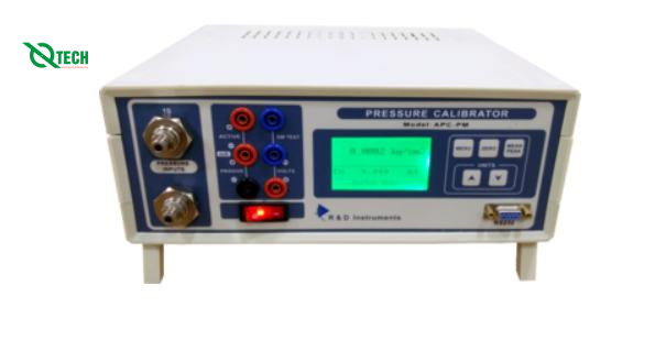 Máy đo áp suất chuẩn để bàn R&D Instruments APCPM 40 (40 bar, 0.025%)