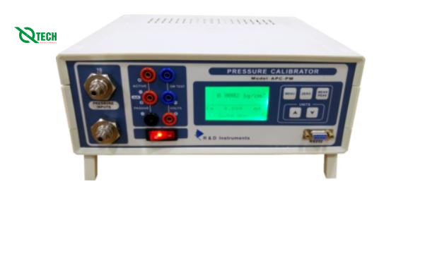 Máy đo áp suất chuẩn để bàn R&D Instruments APCPM 10 (10 bar, 0.025%)