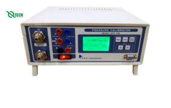 Máy đo áp suất chuẩn để bàn R&D Instruments APCPM 2 (2 bar, 0.025%)