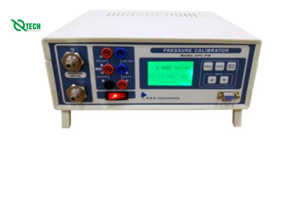 Máy đo áp suất chuẩn gắn tủ R&D Instruments APCPM-5000 LP (5000 mmH2O, 0.05%)