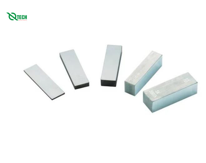 Căn mẫu cacbua Niigata Seiki BT0-400 (4mm; Cấp 0)
