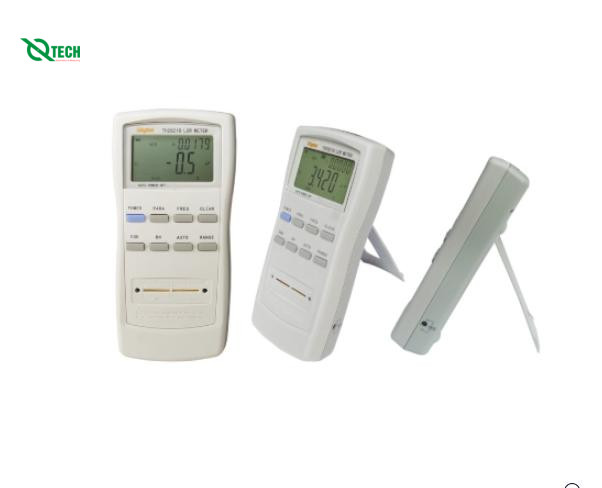 Máy đo LCR cầm tay TongHui TH2821B