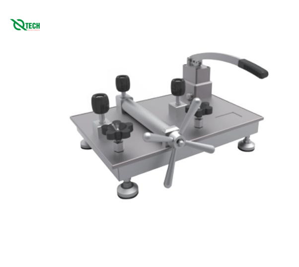 Bơm hiệu chuẩn áp suất khí nén SPMK SPMK2000E ((−0.95 ~ 60) bar, (−14 ~ 900) psiBơ)